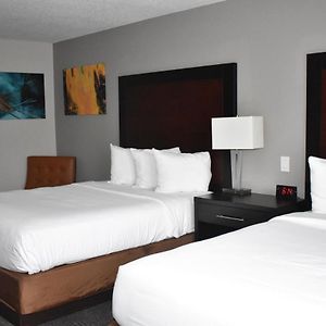 Queen Room Mobility accessible